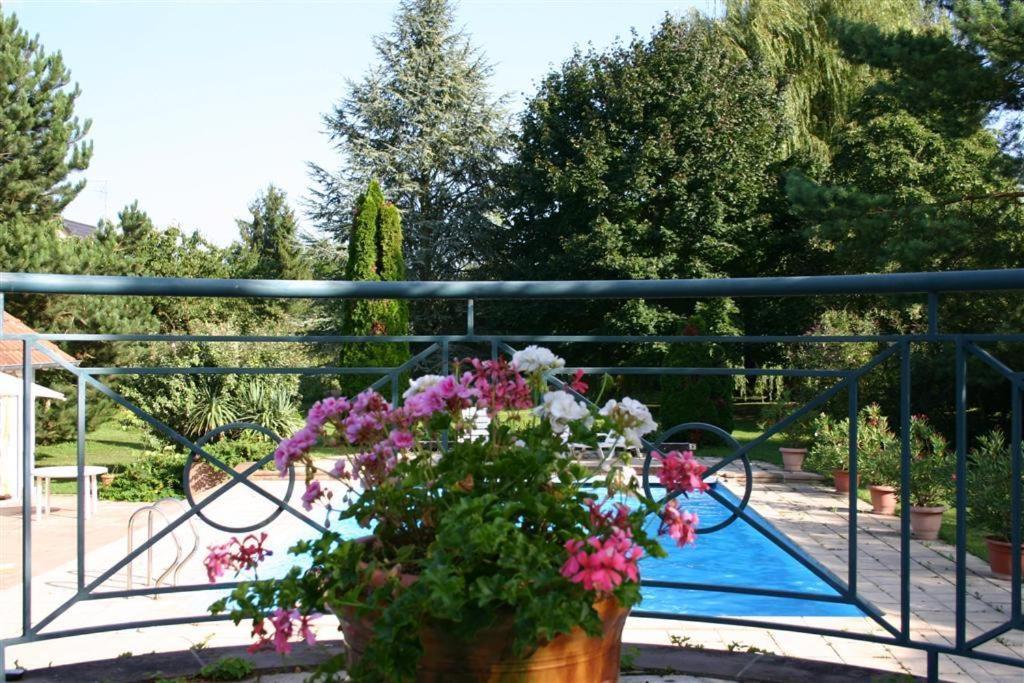 Bed and Breakfast Bois Joli De La Freyere Hindisheim Екстер'єр фото